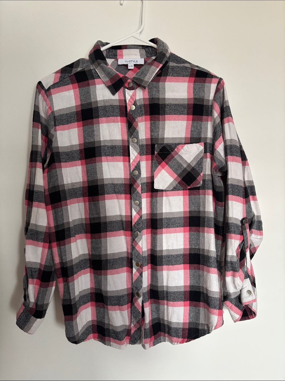 Women’s Pink & Black Plaid Button-Up Shirt